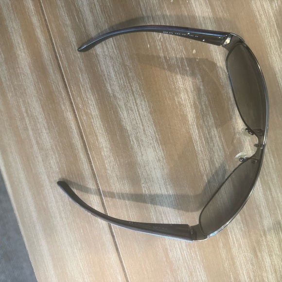 Prada sunglasses Woman’s Triangle Logo Aviator - Picture 7 of 7